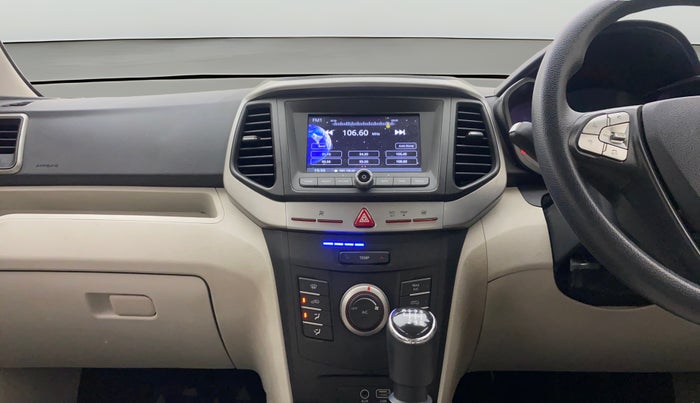 2019 Mahindra XUV300 W6 1.2 PETROL, Petrol, Manual, 58,725 km, Air Conditioner