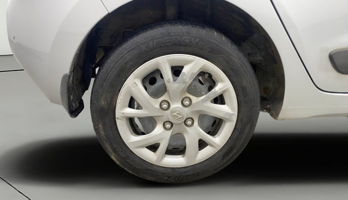 2019 Hyundai Grand i10 SPORTZ 1.2 KAPPA VTVT, Petrol, Manual, 52,441 km, Right Rear Wheel