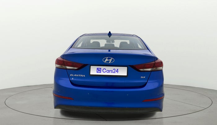 2017 Hyundai New Elantra 2.0 SX MT PETROL, Petrol, Manual, 48,625 km, Back/Rear