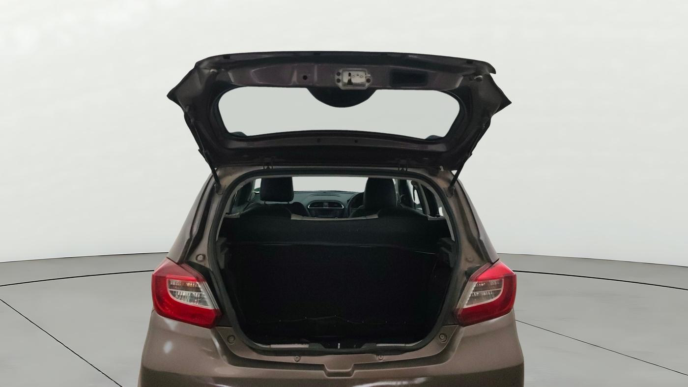 2018 Tata Tiago XZA PLUS PETROL, Petrol, Automatic, 1,04,525 km, Boot Door Open
