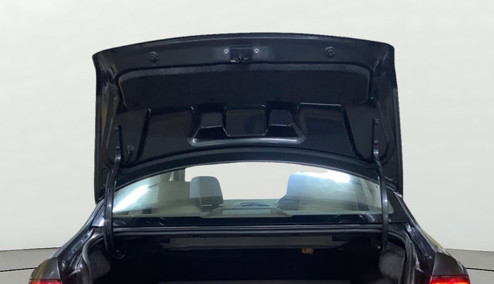 2016 Skoda Rapid 1.5 TDI CR STYLE PLUS AT, Diesel, Automatic, 95,810 km, Boot Door Open