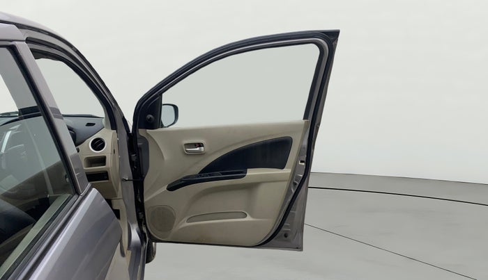 2016 Maruti Celerio VXI AMT, Petrol, Automatic, 73,425 km, RHS Front Door