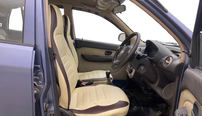 2013 Hyundai Santro Xing GLS, Petrol, Manual, 64,426 km, Right Side Front Door Cabin