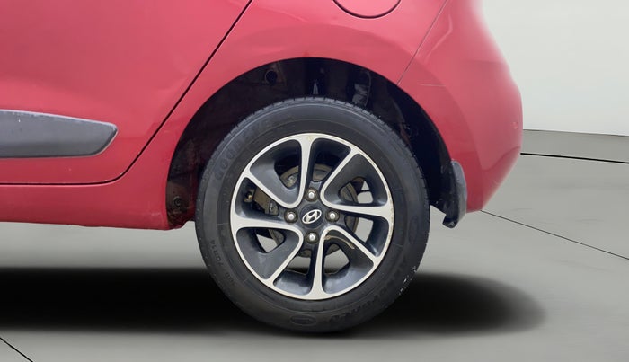 2017 Hyundai Grand i10 SPORTZ (O) AT 1.2 KAPPA VTVT, Petrol, Automatic, 96,928 km, Left Rear Wheel