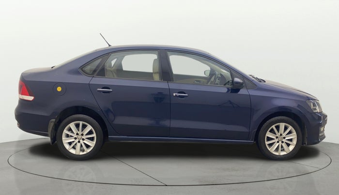 2015 Volkswagen Vento HIGHLINE 1.6 MPI, Petrol, Manual, 86,785 km, Right Side View