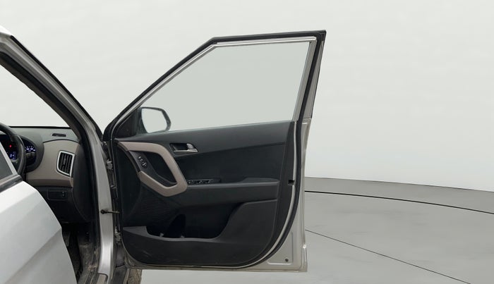 2017 Hyundai Creta SX PLUS AT 1.6 PETROL, Petrol, Automatic, 79,046 km, RHS Front Door