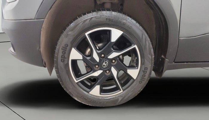 2024 Tata PUNCH CREATIVE  AMT, Petrol, Automatic, 10,180 km, Left Front Wheel