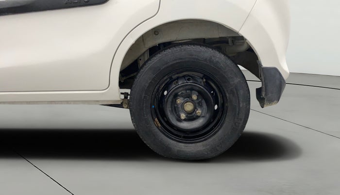 2020 Maruti Alto VXI, Petrol, Manual, 74,044 km, Left Rear Wheel