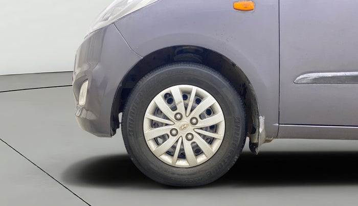 2014 Hyundai i10 SPORTZ 1.1, Petrol, Manual, 31,204 km, Left Front Wheel