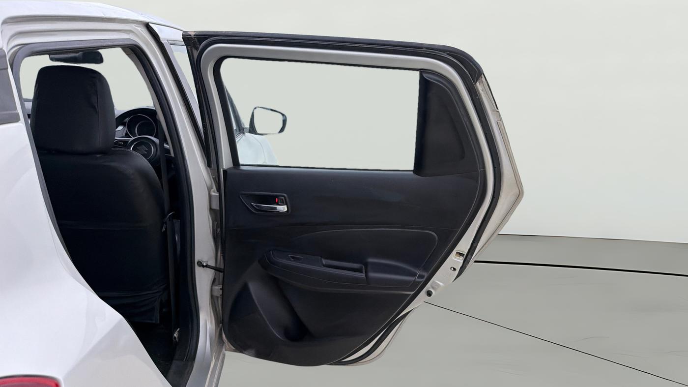 2018 Maruti Swift VXI, Petrol, Manual, 13,678 km, RHS Rear Door