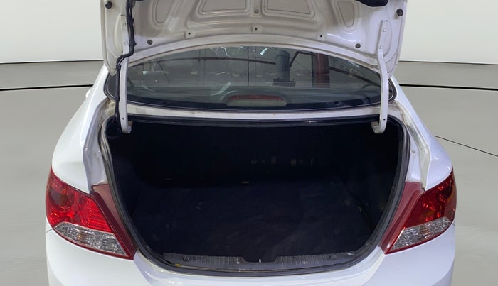 2012 Hyundai Verna FLUIDIC 1.6 VTVT SX, Petrol, Manual, 38,133 km, Boot Open Zoomed View