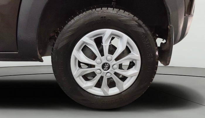 2017 Renault Kwid CLIMBER 1.0, Petrol, Manual, 56,146 km, Left Rear Wheel