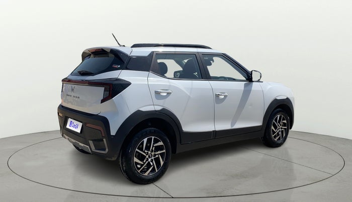 2024 Mahindra XUV 3XO AX5 1.2 L TCMPFI AT, Petrol, Automatic, 41,138 km, Right Back Diagonal