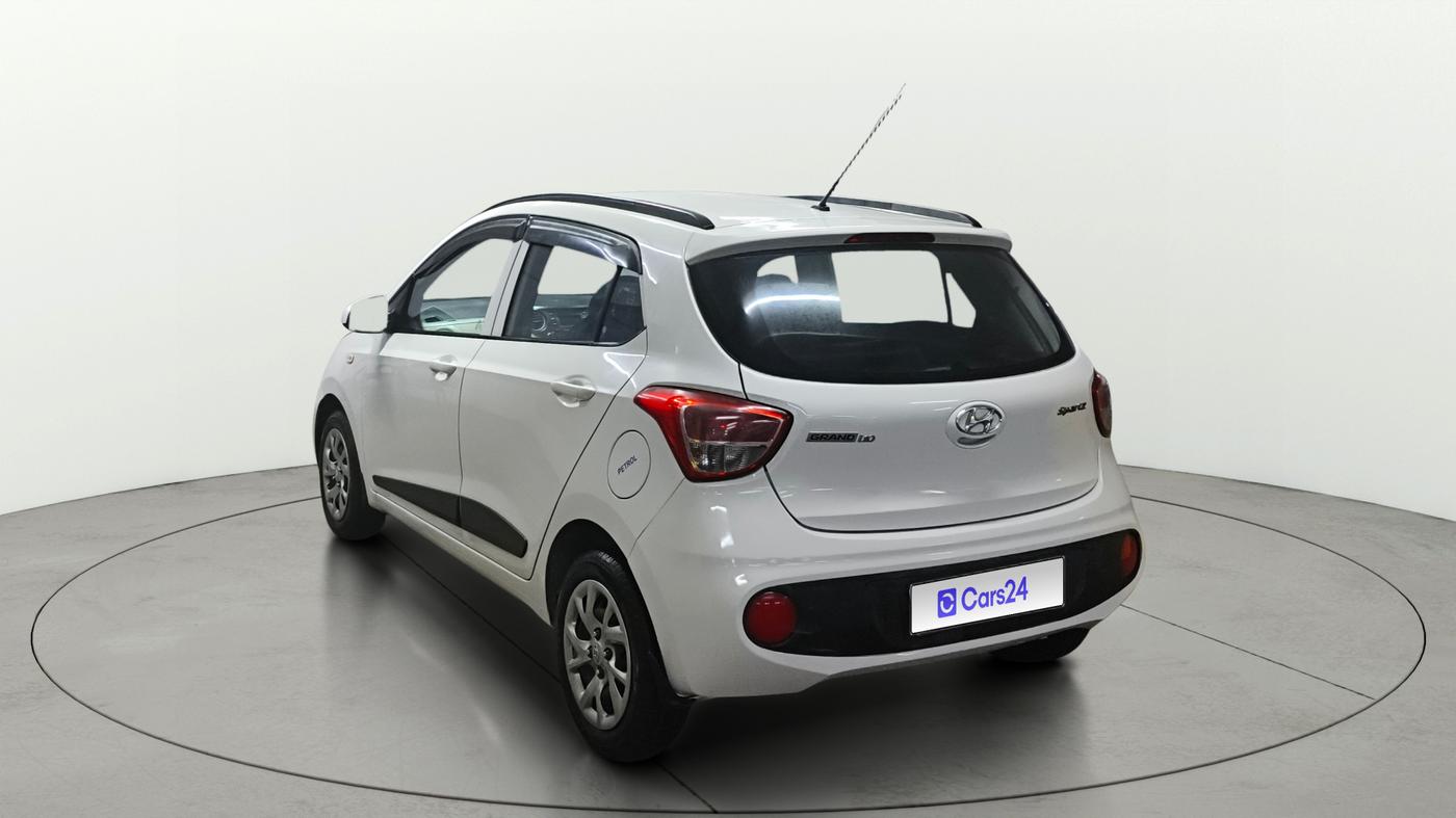 2018 Hyundai Grand i10 MAGNA 1.2 KAPPA VTVT, Petrol, Manual, 40,007 km, Left Back Diagonal