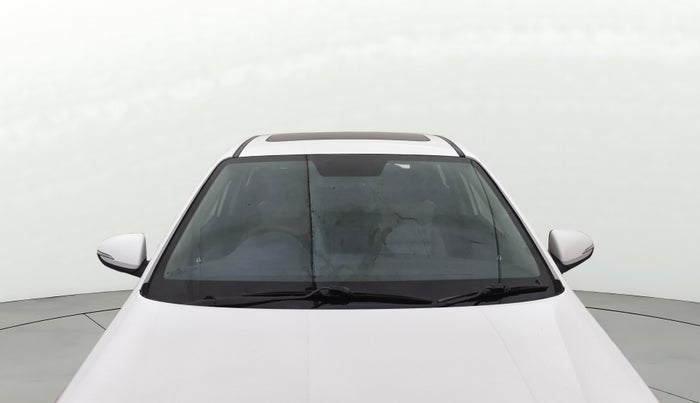 2018 Hyundai Verna 1.6 VTVT SX O, Petrol, Manual, 1,11,324 km, Front Windshield