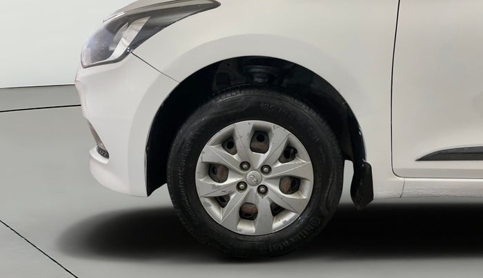 2014 Hyundai Elite i20 SPORTZ 1.2, Petrol, Manual, 40,874 km, Left Front Wheel
