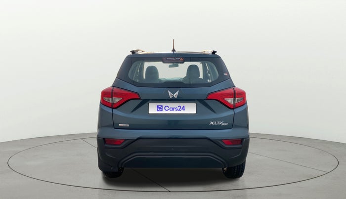 2023 Mahindra XUV300 W6 1.2 PETROL AMT, Petrol, Automatic, 16,670 km, Back/Rear