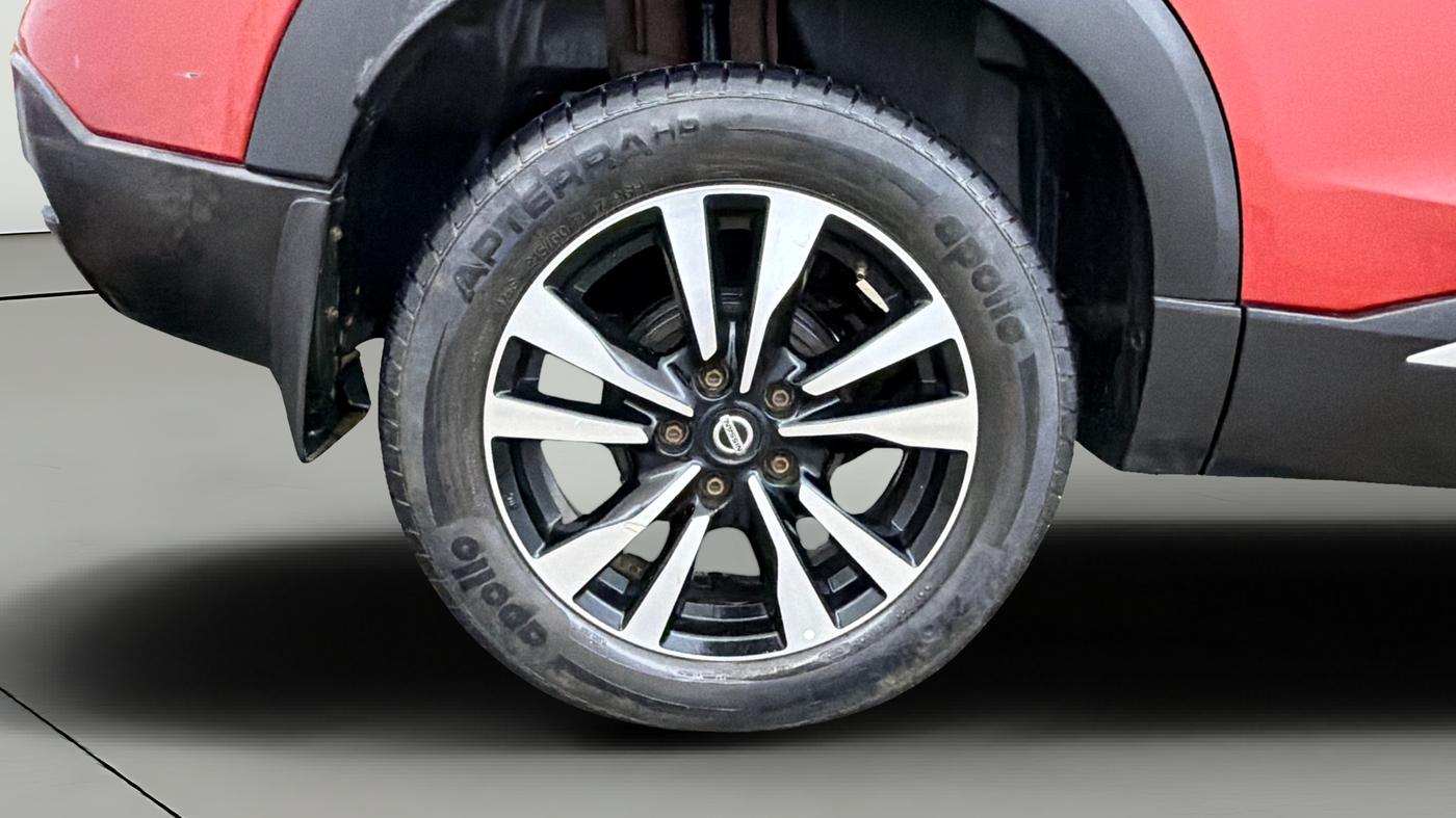 2020 Nissan Kicks XV 1.5, Petrol, Manual, 30,435 km, Right Rear Wheel