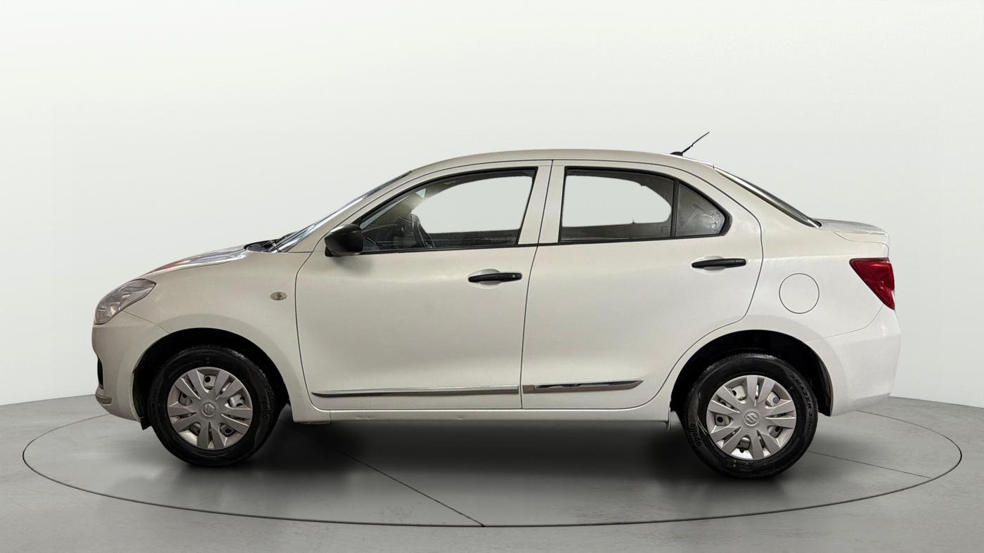 2020 Maruti Dzire LXI, CNG, Manual, 24,446 km, Left Side