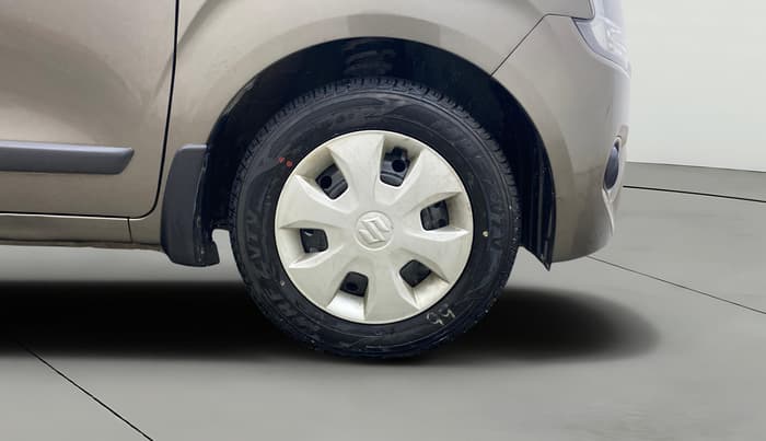 2021 Maruti New Wagon-R VXI 1.2, Petrol, Manual, 42,843 km, Right Front Wheel