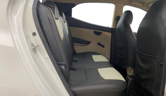 2017 Hyundai Eon MAGNA +, Petrol, Manual, 50,408 km, Right Side Rear Door Cabin