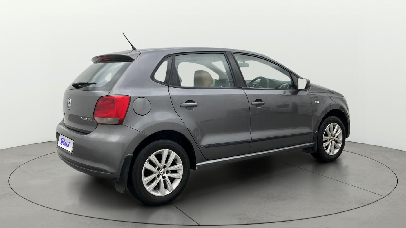 2013 Volkswagen Polo HIGHLINE DIESEL, Diesel, Manual, 1,02,202 km, Right Back Diagonal
