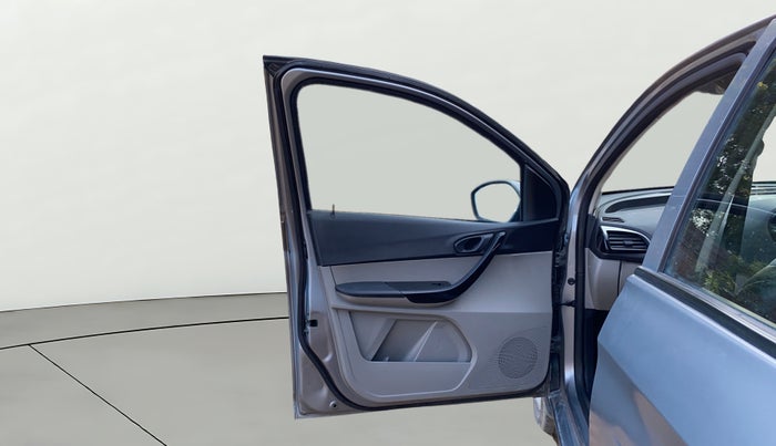 2018 Tata Tiago XT PETROL, Petrol, Manual, 59,651 km, LHS Front Door