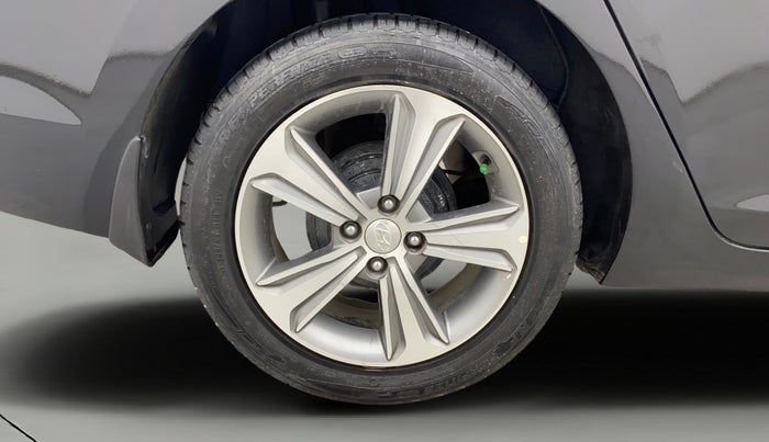 2019 Hyundai Verna 1.6 VTVT SX (O) AT, Petrol, Automatic, 48,723 km, Right Rear Wheel