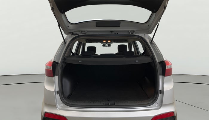 2016 Hyundai Creta SX PLUS 1.6 PETROL, Petrol, Manual, 63,878 km, Boot Open Zoomed View