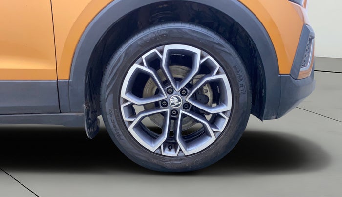 2022 Skoda KUSHAQ STYLE 1.5L TSI MT, Petrol, Manual, 37,396 km, Right Front Wheel