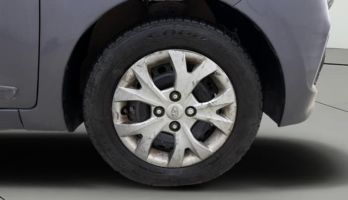 2015 Hyundai Grand i10 SPORTZ 1.2 KAPPA VTVT, Petrol, Manual, 47,100 km, Right Front Wheel