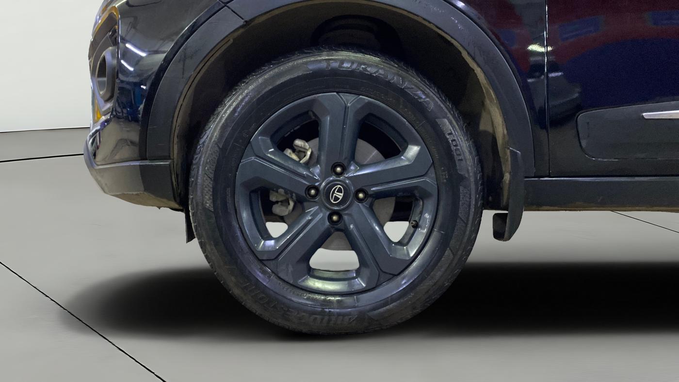 2023 Tata NEXON XZ PLUS LUX SUNROOF DARK DIESEL, Diesel, Manual, 63,134 km, Left Front Wheel