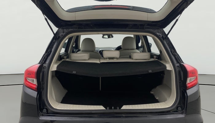 2022 Mahindra XUV300 W8 (O) 1.2 PETROL, Petrol, Manual, 47,398 km, Boot Open Zoomed View