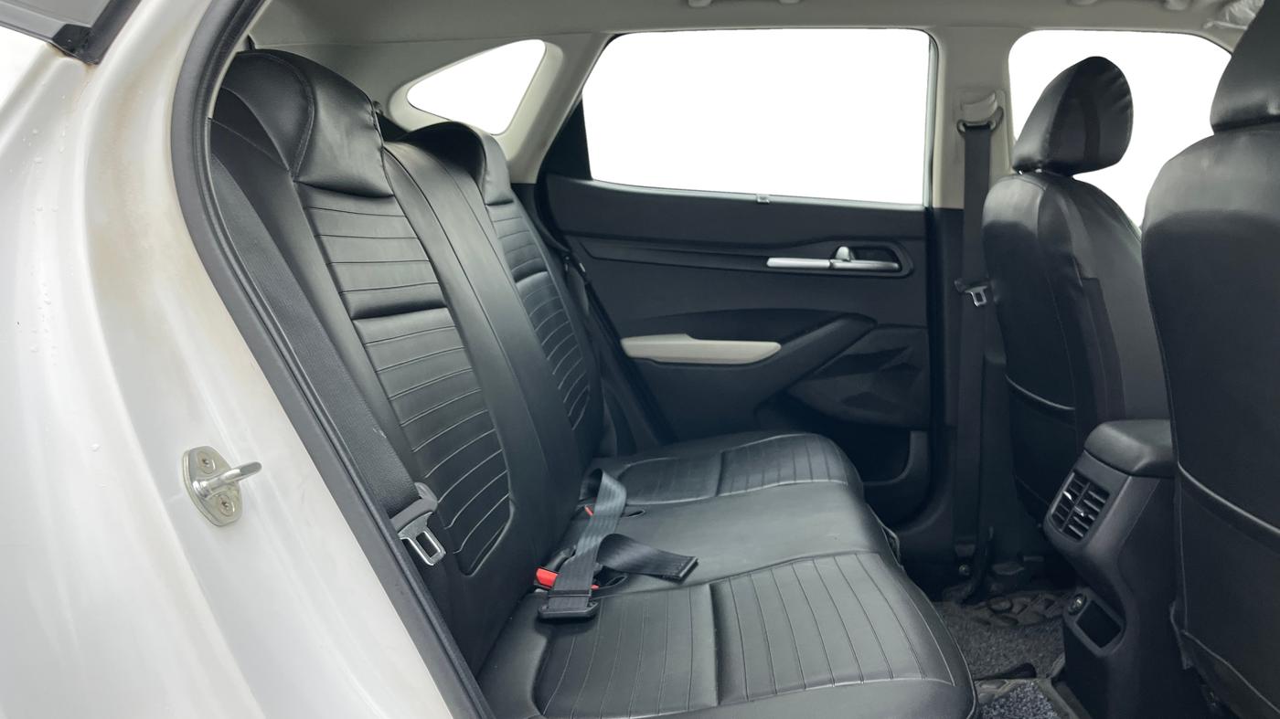 2021 KIA SELTOS HTK PLUS 1.5 IMT, Petrol, Manual, 52,414 km, Right Side Rear Door Cabin