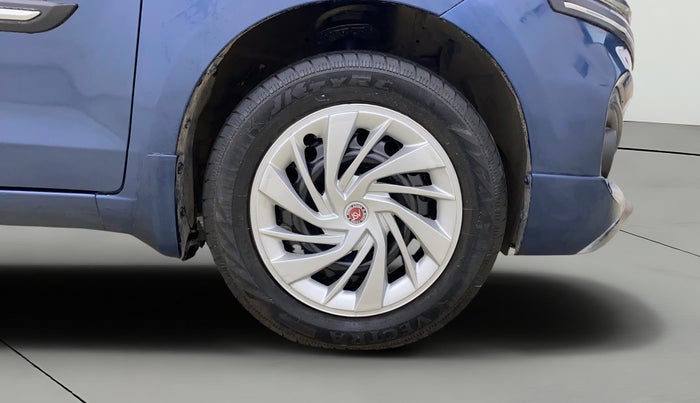 2018 Maruti Ertiga VXI AT, Petrol, Automatic, 31,118 km, Right Front Wheel