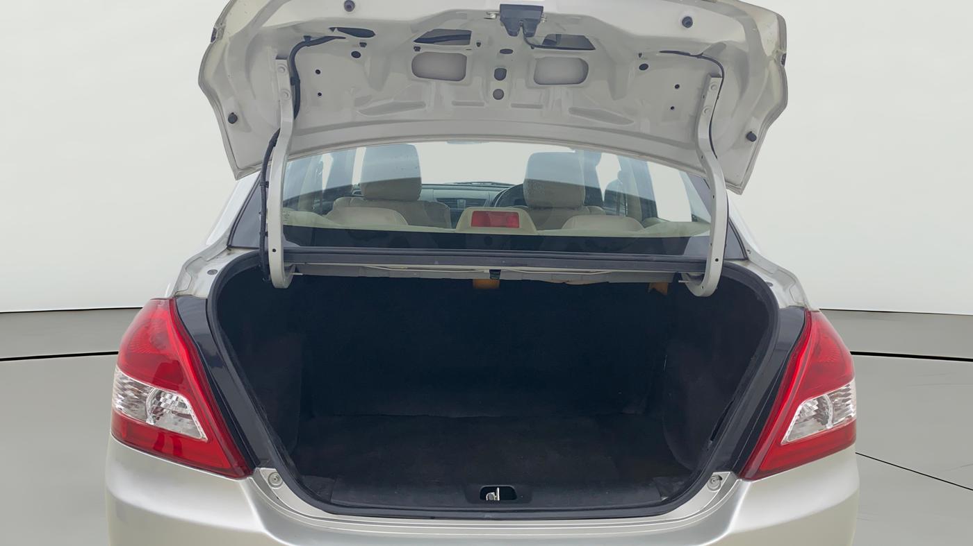 2016 Maruti Swift Dzire LXI (O), Petrol, Manual, 72,457 km, Boot Open Zoomed View