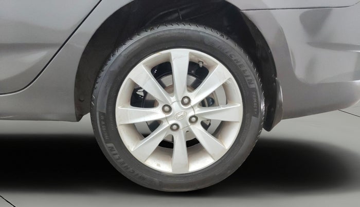 2013 Hyundai Verna FLUIDIC 1.6 VTVT SX, Petrol, Manual, 53,145 km, Left Rear Wheel