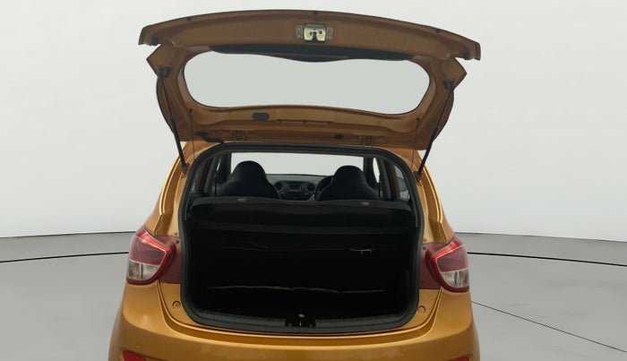 2016 Hyundai Grand i10 SPORTZ 1.2 KAPPA VTVT, Petrol, Manual, 45,125 km, Boot Door Open