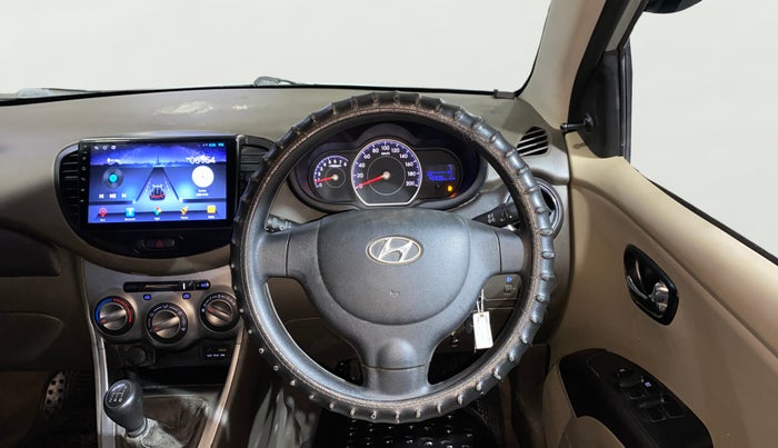 2013 Hyundai i10 SPORTZ 1.1, Petrol, Manual, 46,814 km, Steering Wheel Close Up