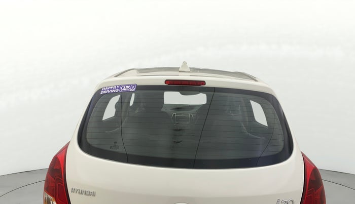 2013 Hyundai i20 MAGNA 1.2, Petrol, Manual, 66,167 km, Rear Windshield