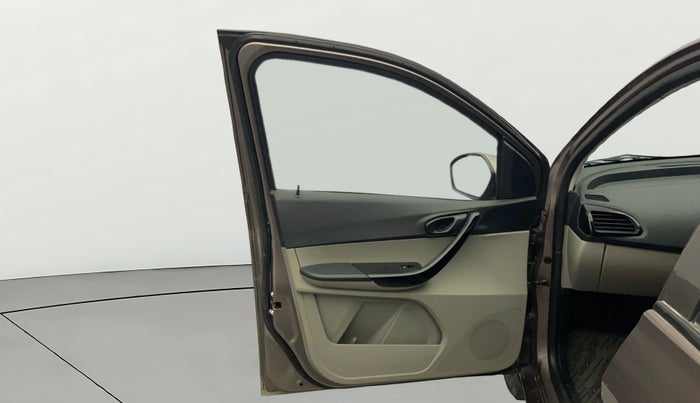 2017 Tata Tiago XT PETROL, Petrol, Manual, 88,234 km, LHS Front Door