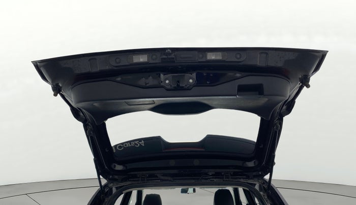 2023 Nissan MAGNITE XV PREMIUM TURBO CVT, Petrol, Automatic, 38,493 km, Boot Door Open