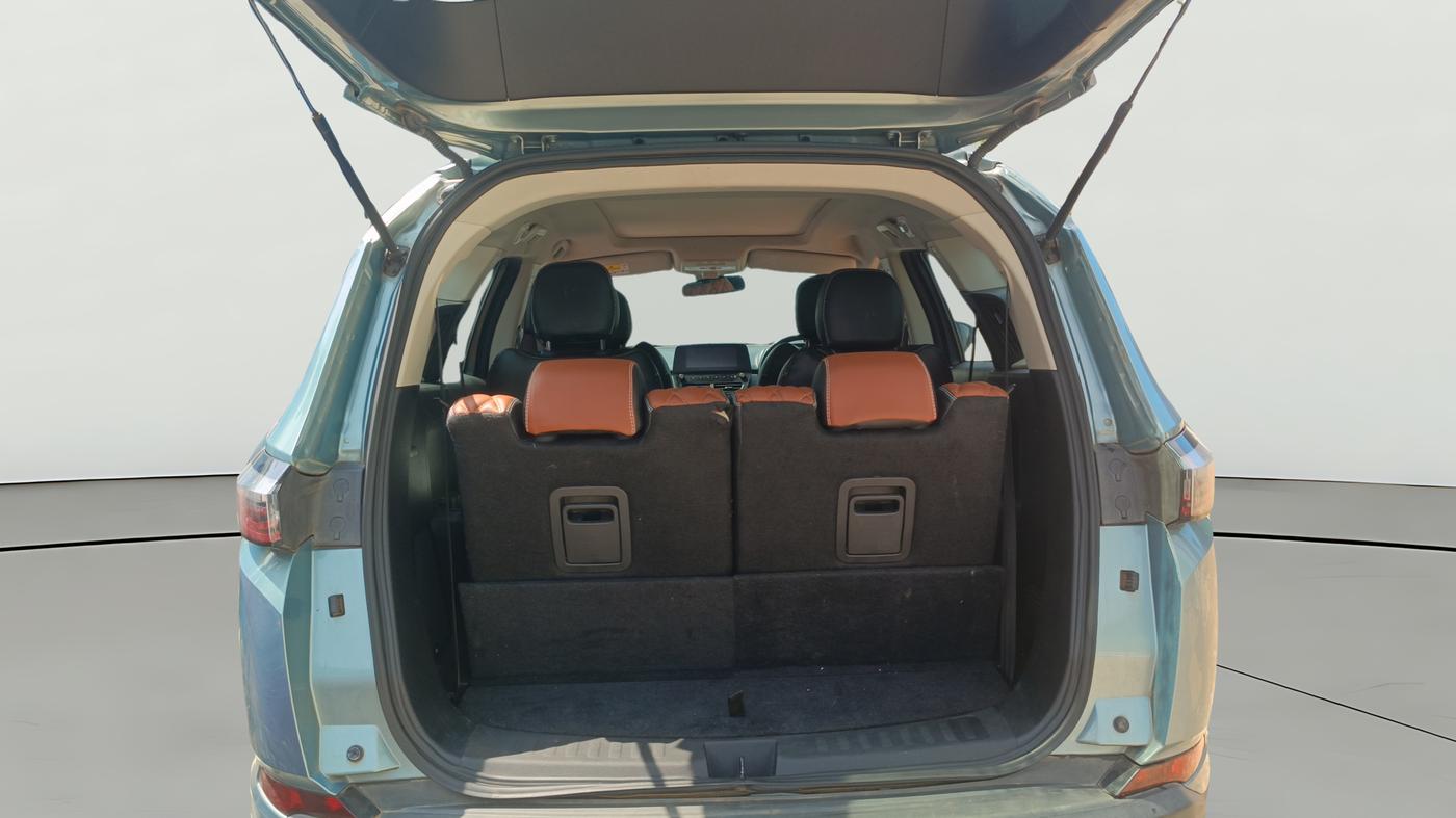 2021 Tata Safari XZ PLUS 6 S, Diesel, Manual, 38,740 km, Boot Open Zoomed View
