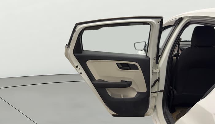 2022 Tata ALTROZ XMA PLUS PETROL, Petrol, Manual, 77,101 km, LHS Rear Door