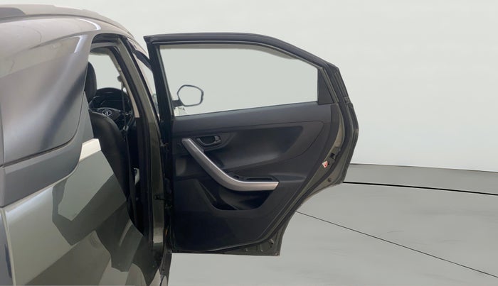 2021 Tata NEXON XM PETROL, Petrol, Manual, 65,898 km, RHS Rear Door