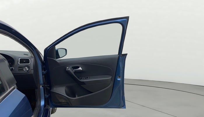 2018 Volkswagen Polo HIGHLINE PLUS 1.2(16 ALLOY, Petrol, Manual, 67,163 km, RHS Front Door