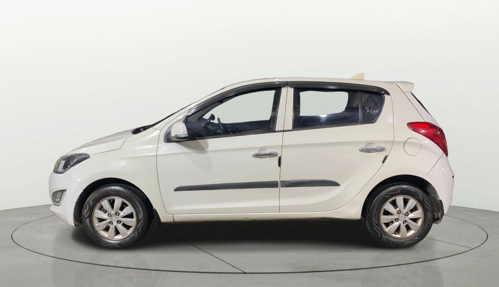 2013 Hyundai i20 ASTA 1.4 CRDI, Diesel, Manual, 1,10,731 km, Left Side