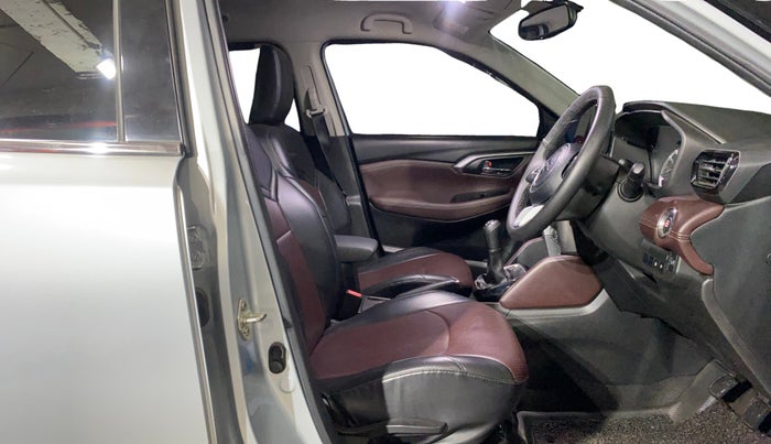 2024 Maruti Grand Vitara SIGMA SMART HYBRID, Petrol, Manual, 18,449 km, Right Side Front Door Cabin