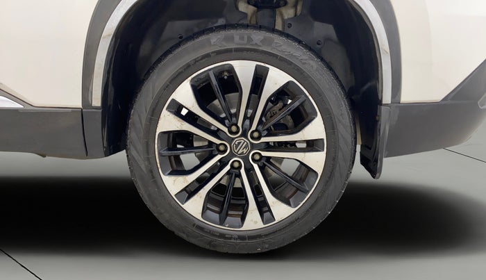 2022 MG HECTOR SHARP 1.5 CVT PETROL DUAL TONE, Petrol, Automatic, 47,803 km, Left Rear Wheel