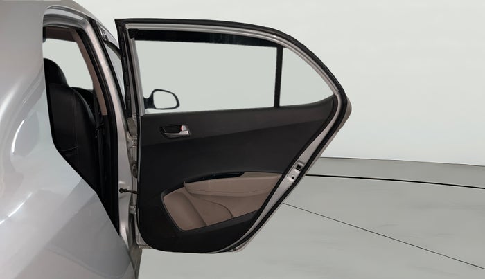 2016 Hyundai Xcent S 1.2, Petrol, Manual, 56,181 km, RHS Rear Door